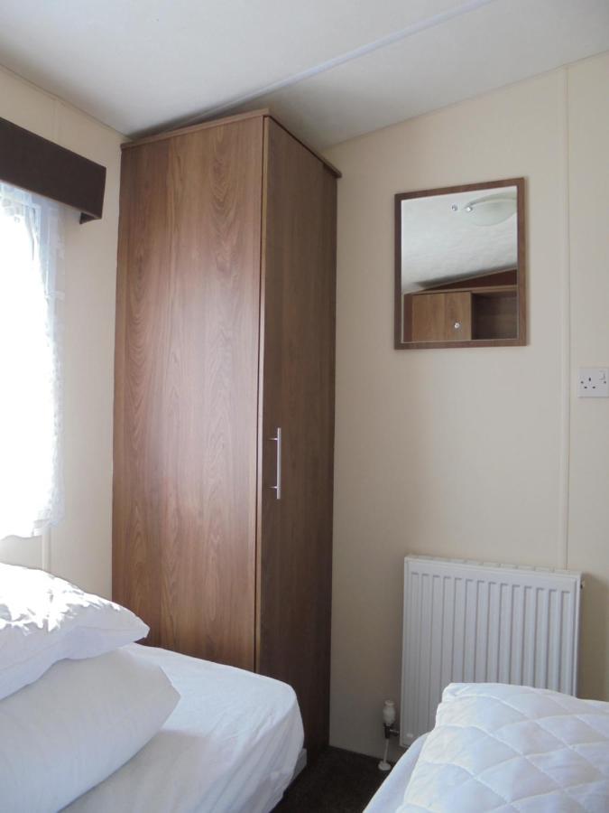 Kingfisher : Seabreeze:- 6 Berth, Enclosed Veranda, Close To Site Shop Ingoldmells Exterior photo