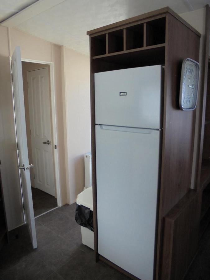 Kingfisher : Seabreeze:- 6 Berth, Enclosed Veranda, Close To Site Shop Ingoldmells Exterior photo