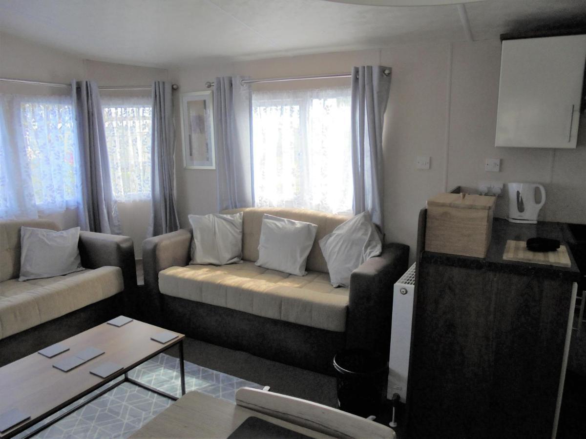 Kingfisher : Seabreeze:- 6 Berth, Enclosed Veranda, Close To Site Shop Ingoldmells Exterior photo
