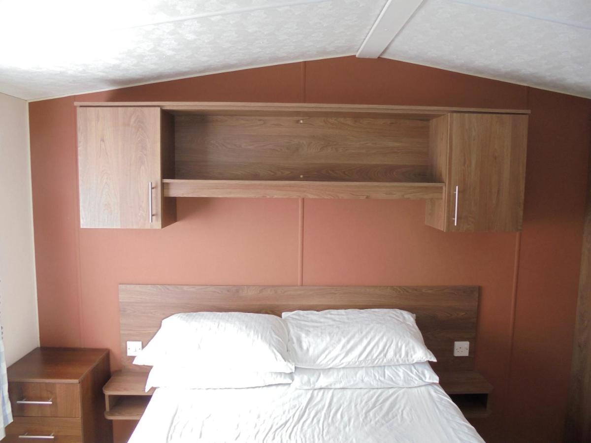 Kingfisher : Seabreeze:- 6 Berth, Enclosed Veranda, Close To Site Shop Ingoldmells Exterior photo
