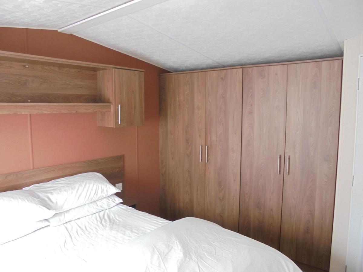 Kingfisher : Seabreeze:- 6 Berth, Enclosed Veranda, Close To Site Shop Ingoldmells Exterior photo