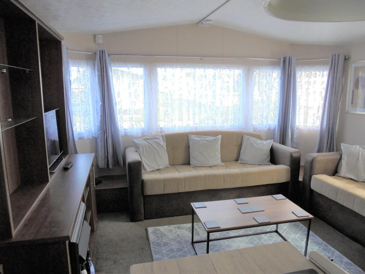 Kingfisher : Seabreeze:- 6 Berth, Enclosed Veranda, Close To Site Shop Ingoldmells Exterior photo