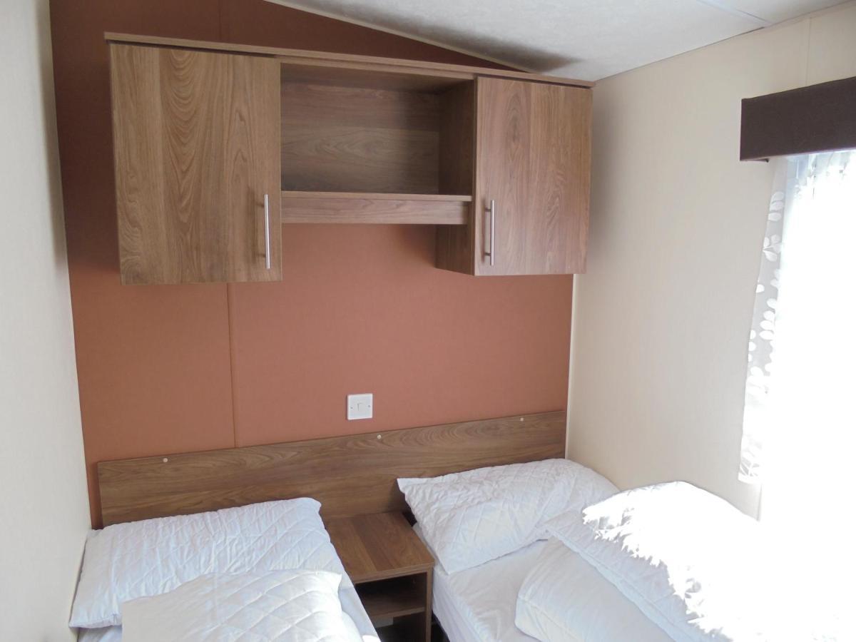 Kingfisher : Seabreeze:- 6 Berth, Enclosed Veranda, Close To Site Shop Ingoldmells Exterior photo